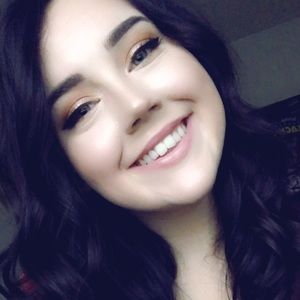 Meet your Posher, Tessa